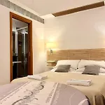 Internouno بيت ضيافة 4*