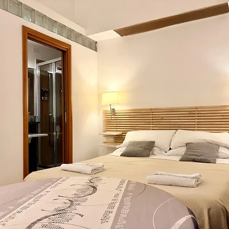 Internouno Casa de hóspedes 4*