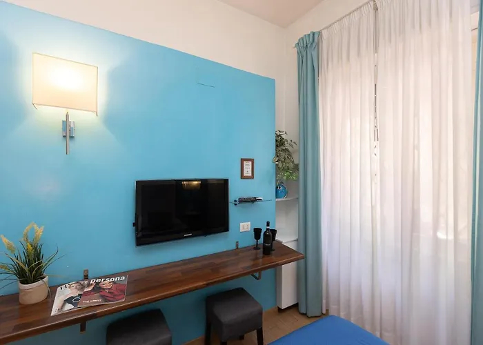 Internouno Casa de hóspedes 4*