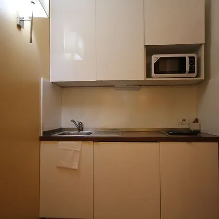Internouno Guest house